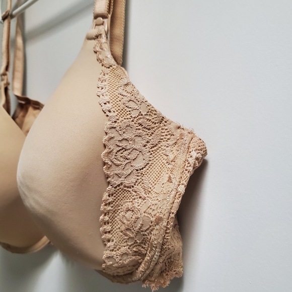 A Pea in the Pod Nude Maternity Nursing Bra 38D - Picture 3 of 9